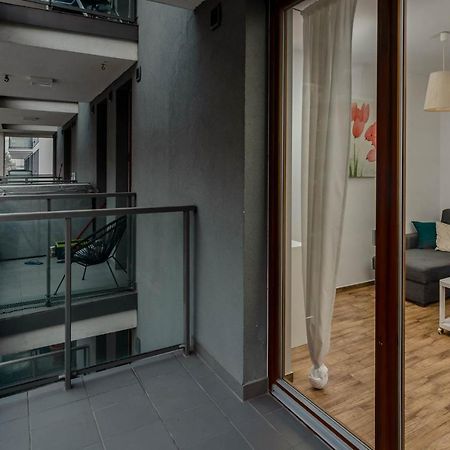 Chill Apartments Wola Center Warschau Exterior foto