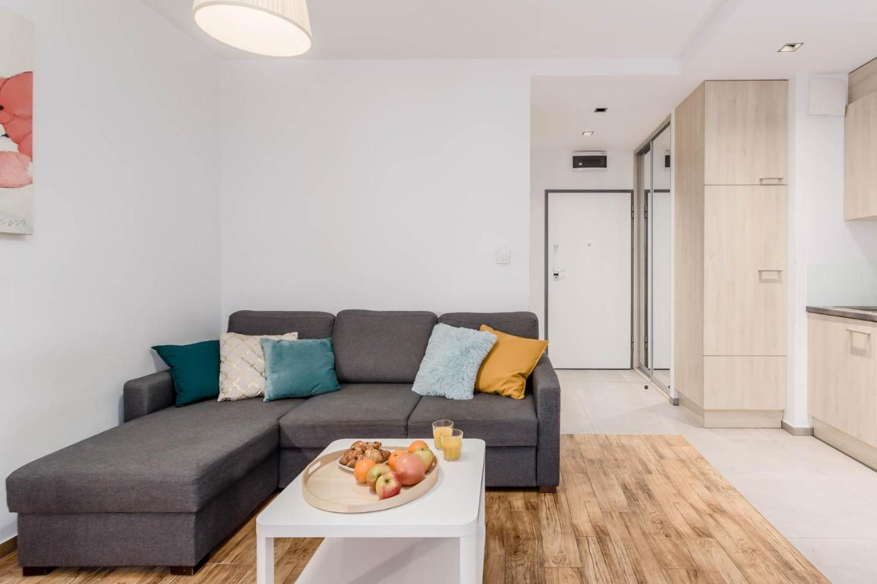 Chill Apartments Wola Center Warschau Exterior foto